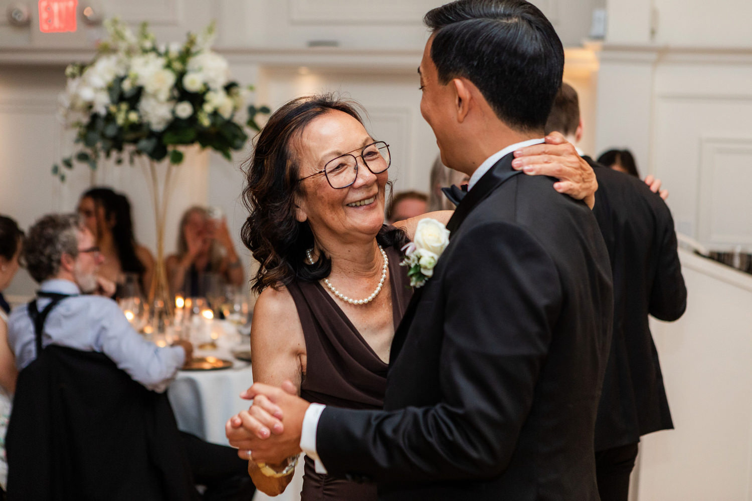 dance with moms wedding reception stanley park pavilion